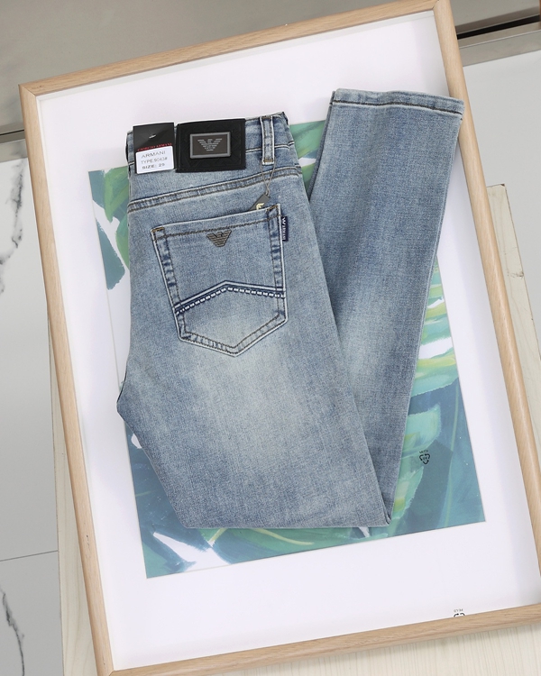 ブランドジーンズ素材ディテール